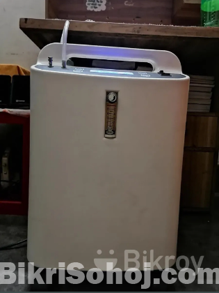 Oxygen concentrator